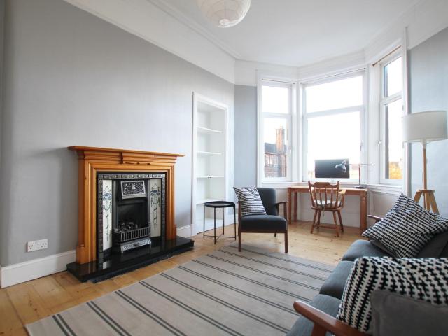 Apartment for rent in Broomhill, Scotland