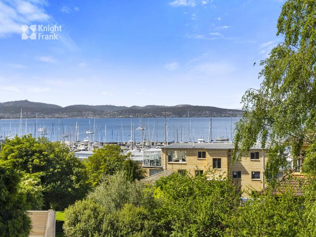 Apartment for rent in Sandy Bay