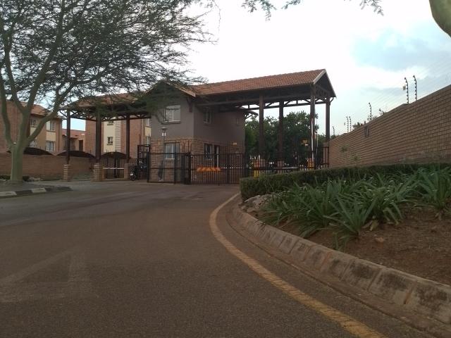 Apartment for rent in Waterkloof, Gauteng