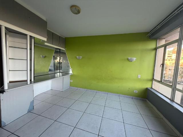 Apartment for rent in Seaview, Kwazulu-natal