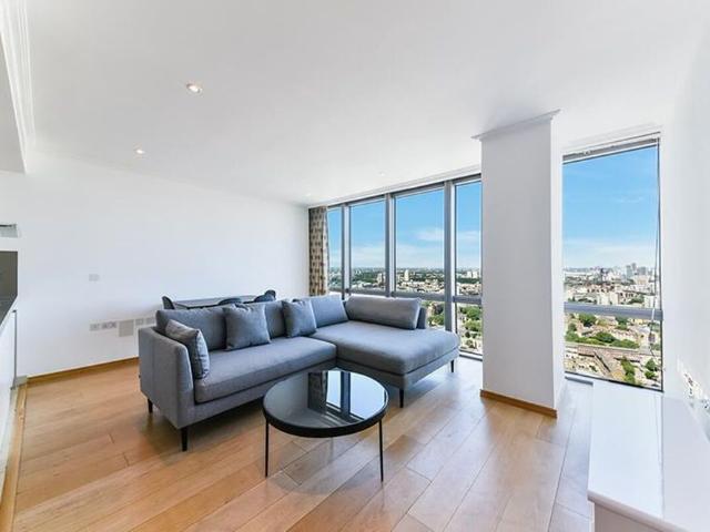 Apartment for rent in Canary Wharf, Greater London
