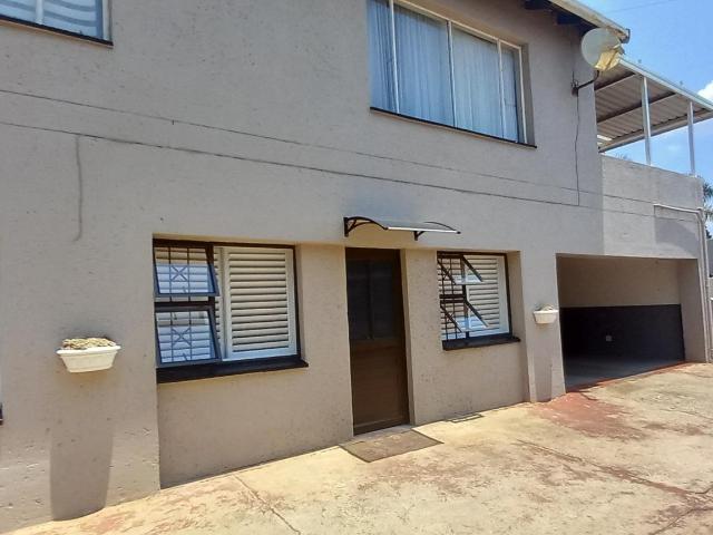 Apartment for rent in Nooitgedacht, Gauteng