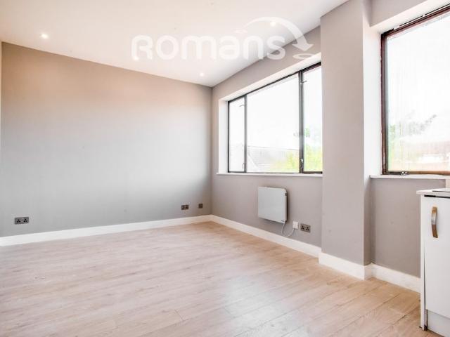 Room for rent in Fleet, Hart