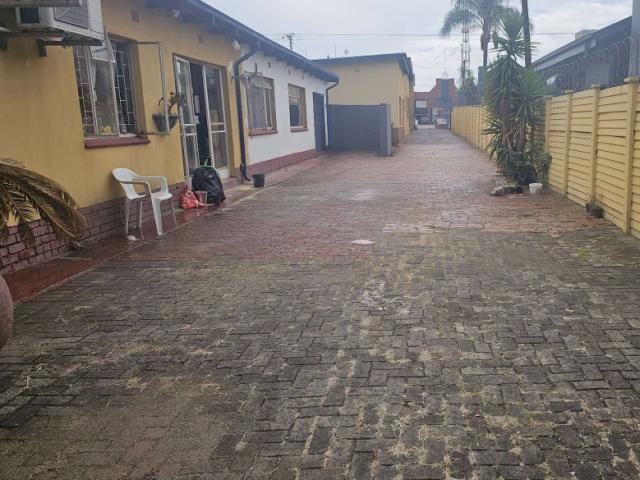 Apartment for rent in Waterkloof, Gauteng