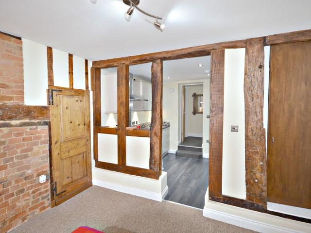 Studio for rent in Burnham, Swallow