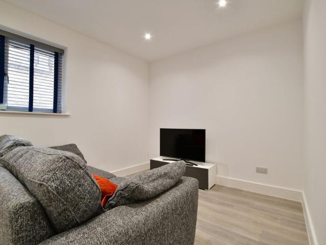 Apartment for rent in New Town, Horsham