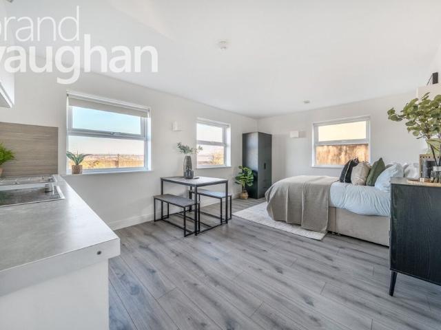 Studio for rent in Round Hill, Brighton & Hove