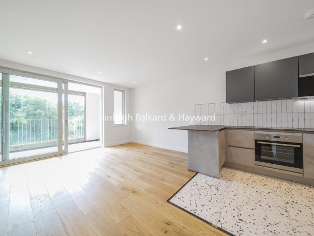 Apartment for rent in London Borough of Merton, Mitcham