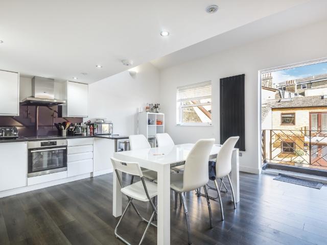 Apartment for rent in Clapham, Greater London