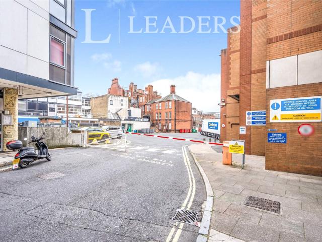 Apartment for rent in The Polygon, City Of Southampton