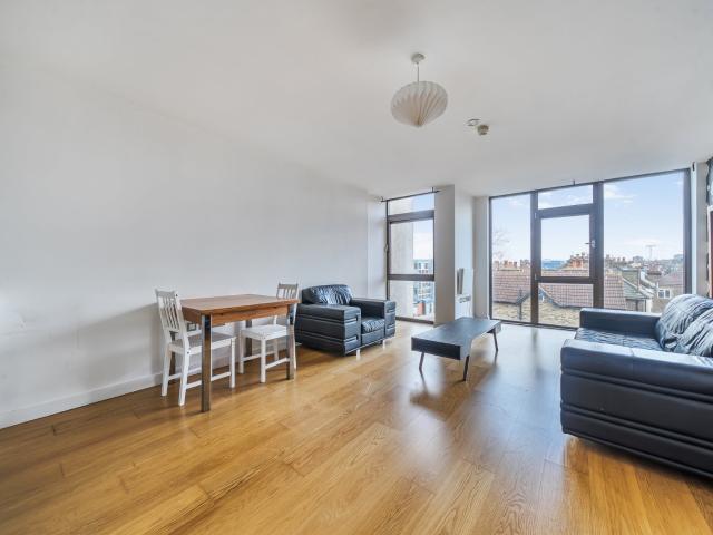 Apartment for rent in East Greenwich, Greater London
