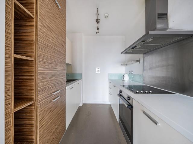 Apartment for rent in East Greenwich, Greater London
