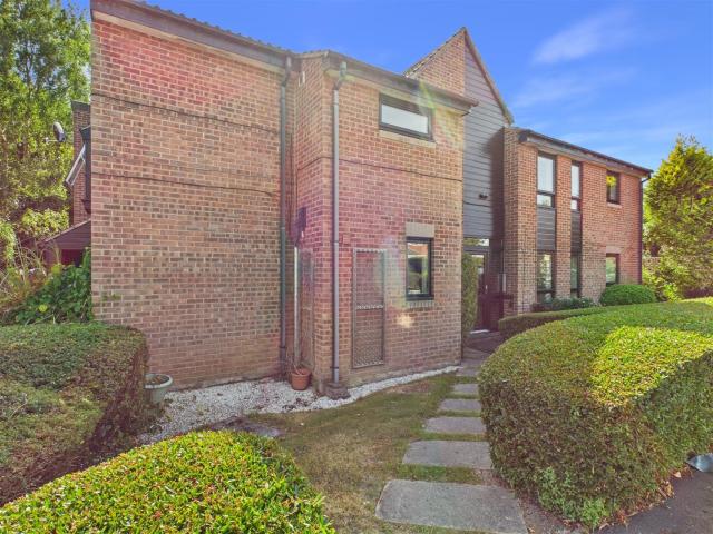 Apartment for rent in High Matlock, South Yorkshire
