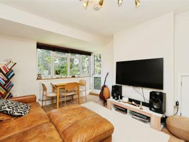 Apartment for rent in London Borough of Croydon, Greater London