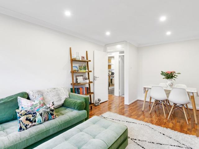 Apartment for rent in Clapham, Greater London