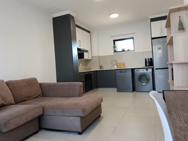 Apartment for rent in Princess Grant, Kwazulu-natal