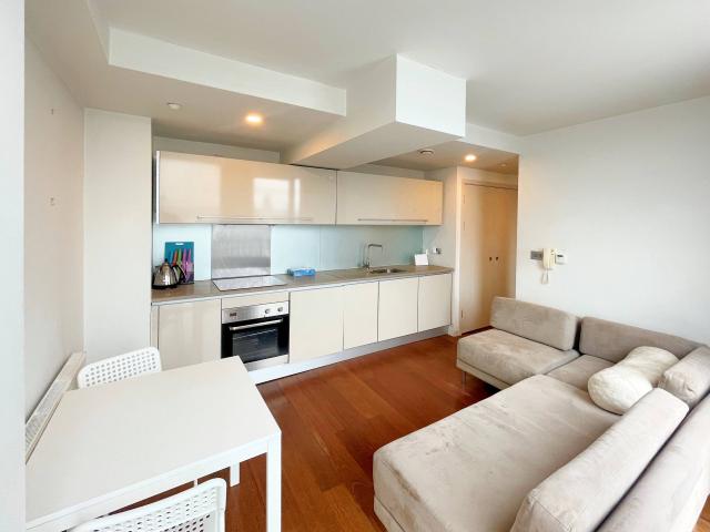 Apartment for rent in City Centre, Georgia