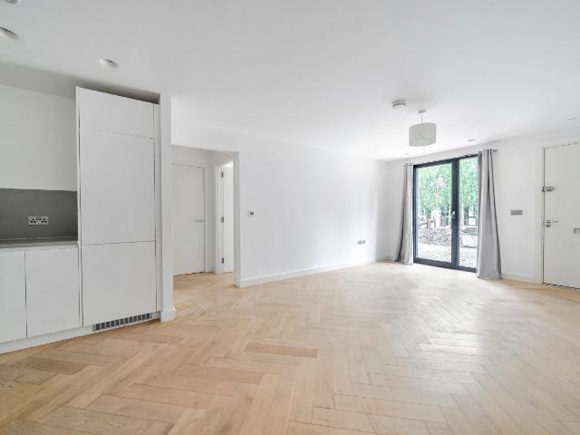 Apartment for rent in London Borough of Croydon, Shirley