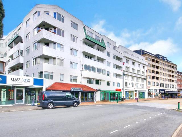 Apartment for rent in West Cliff, Bournemouth
