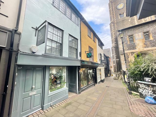 Apartment for rent in Heigham Grove, East Bank