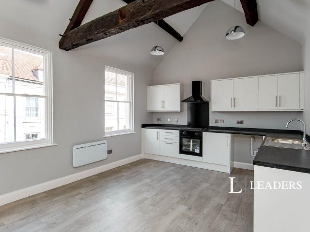 Apartment for rent in Red Hill, Worcestershire