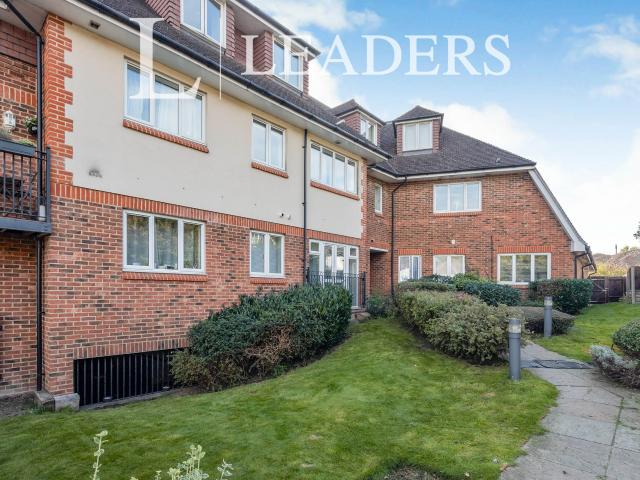 Apartment for rent in Red Hill, Surrey