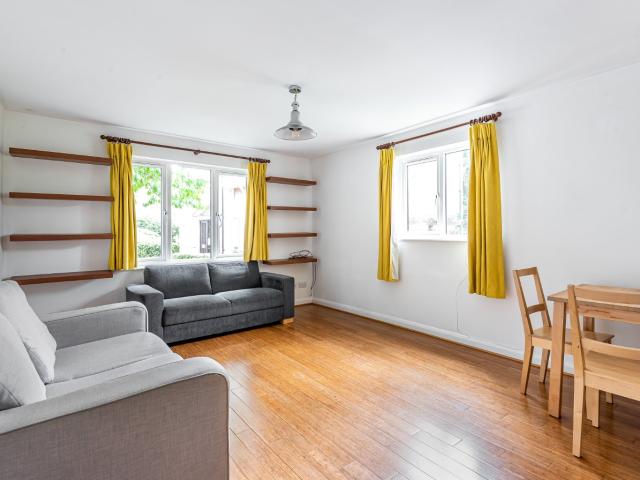 Apartment for rent in Barnsbury, Greater London