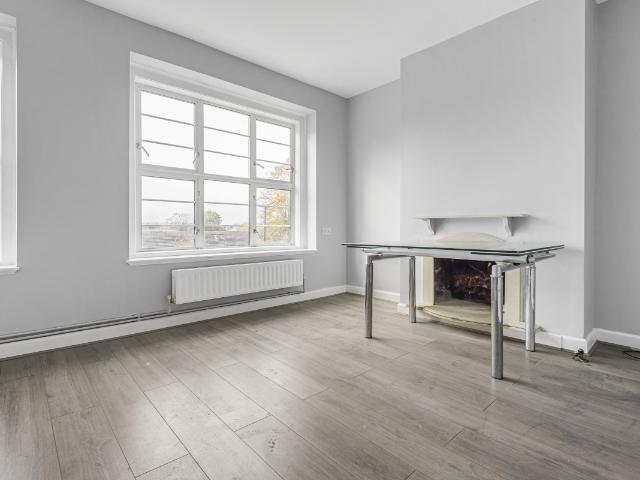Apartment for rent in London Borough of Lewisham, Greater London