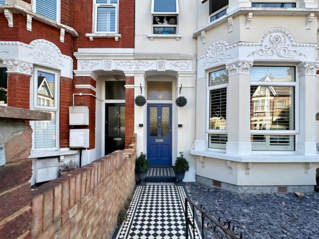 Apartment for rent in Penge, Greater London