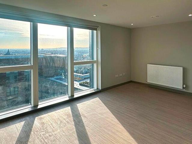 Apartment for rent in Merchant City, Scotland