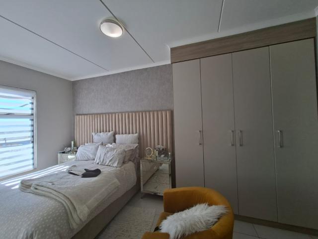Apartment for rent in Carlswald, Midrand