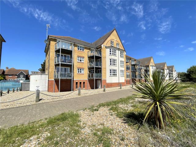 Apartment for rent in Crumbles, Eastbourne