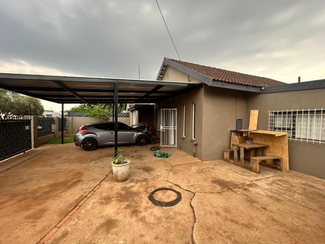 Apartment for rent in Frances Baard, Northern Cape