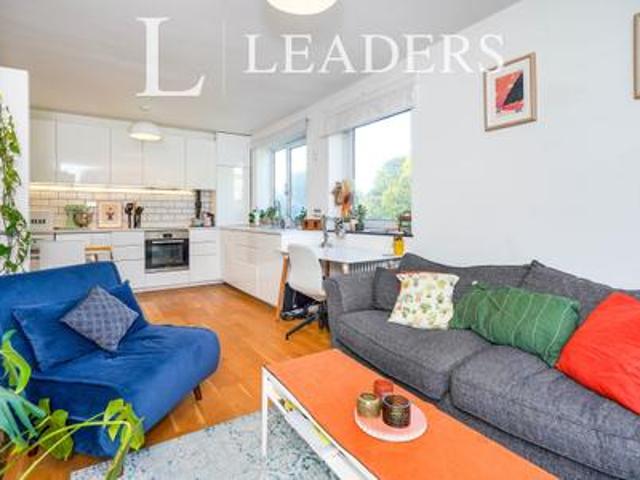 Apartment for rent in Blackheath Cator Estate, Greater London