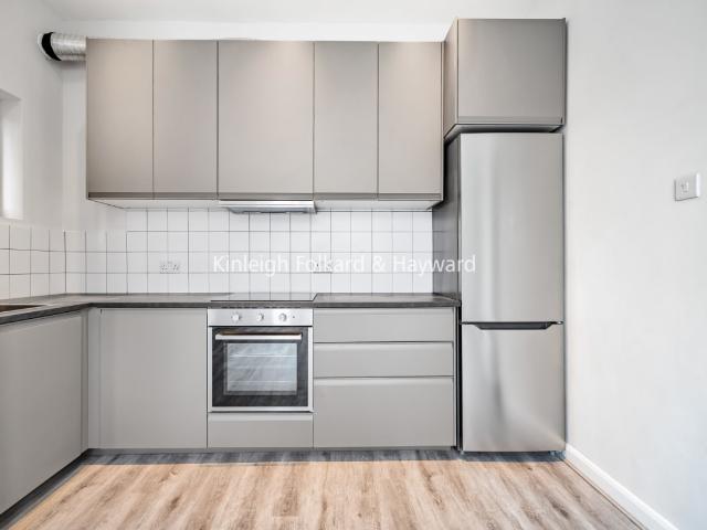 Apartment for rent in London Borough of Lewisham, Ladywell