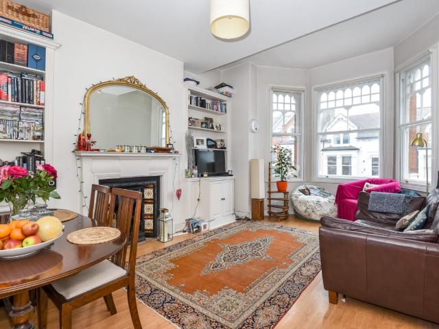 Apartment for rent in Hornsey, Greater London