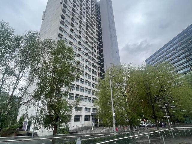 Apartment for rent in City Centre, Salford