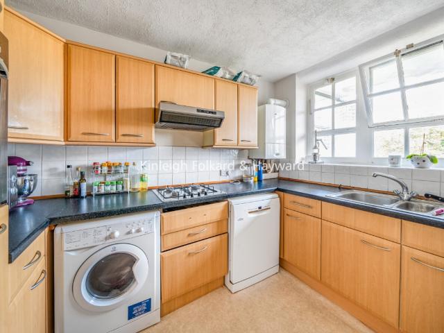 Apartment for rent in Oval, Greater London