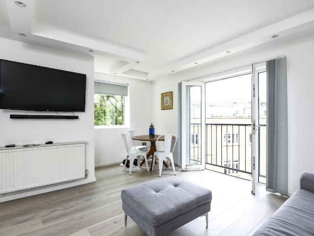 Apartment for rent in Kennington, Greater London