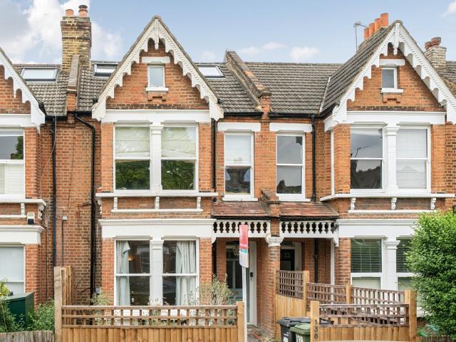 Apartment for rent in Tulse Hill, Greater London