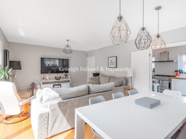Apartment for rent in Coney Hall, Greater London