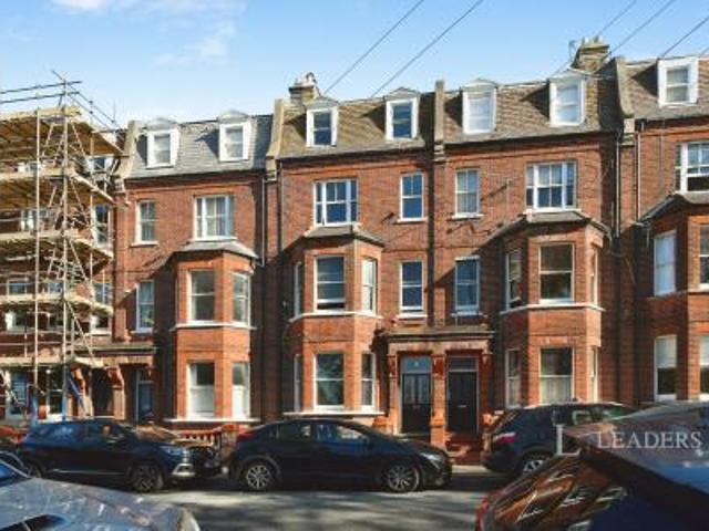 Apartment for rent in Queen's Park, Brighton