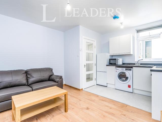Apartment for rent in The Polygon, City Of Southampton