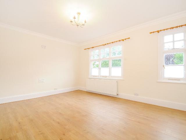 Apartment for rent in Muswell Hill, Greater London