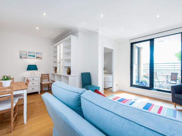Apartment for rent in South Kensington, Greater London