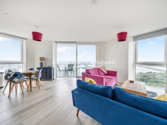 Apartment for rent in Hale Village, Tottenham Hale