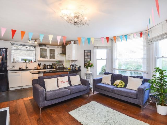 Apartment for rent in Putney, Isle Of Man