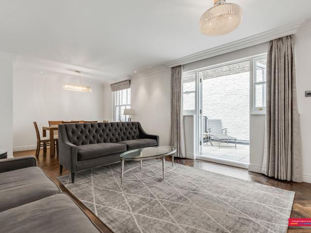Apartment for rent in Marylebone, Greater London