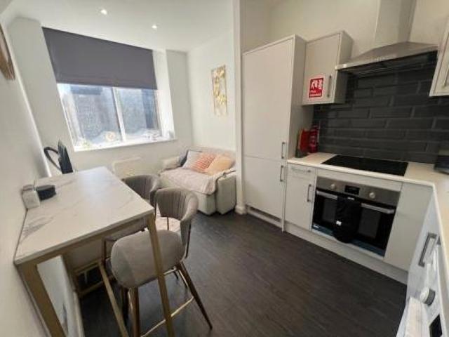 Apartment for rent in Little Germany, Bradford