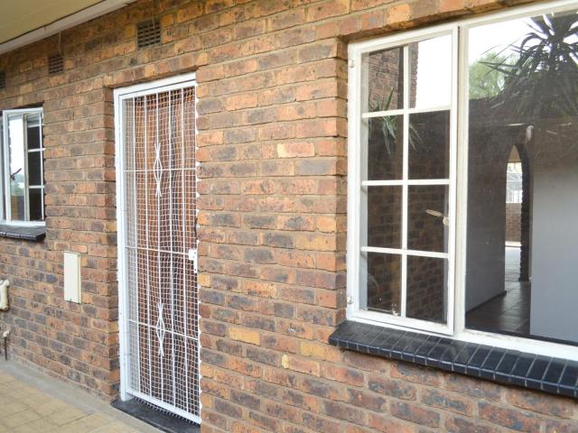 Apartment for rent in Edenvale, City of Ekurhuleni Metropolitan Municipality